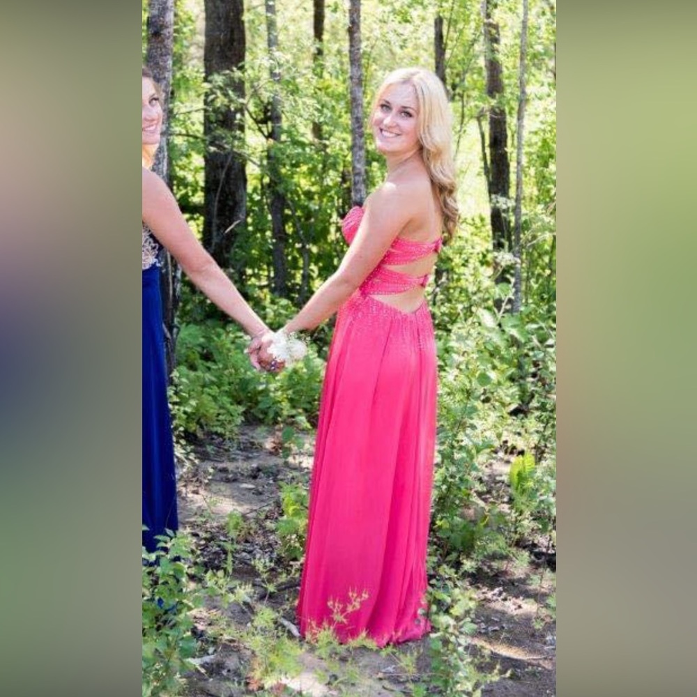 GRAD/PROM DRESS